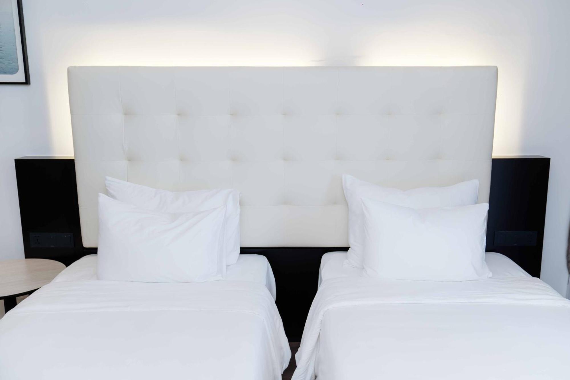 Hotel Soleil Ha Long, Trademark Collection By Wyndham Esterno foto