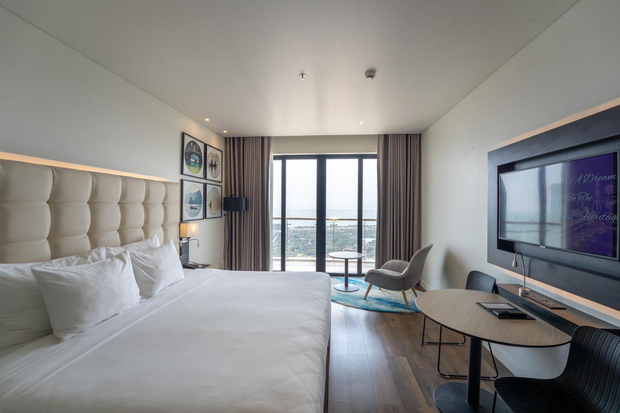 Hotel Soleil Ha Long, Trademark Collection By Wyndham Esterno foto