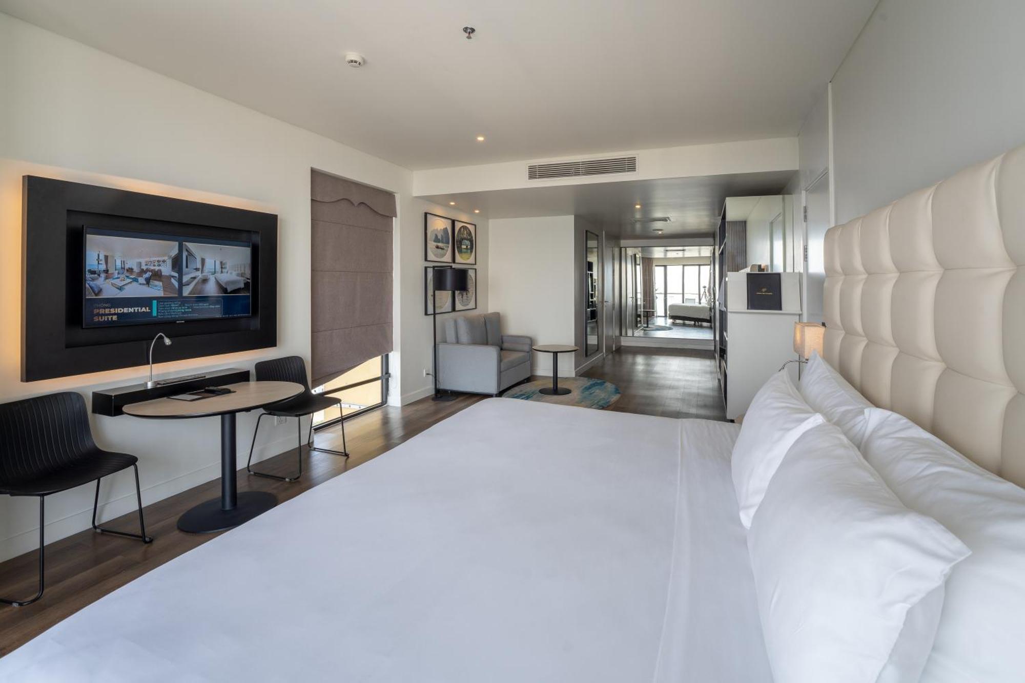 Hotel Soleil Ha Long, Trademark Collection By Wyndham Esterno foto