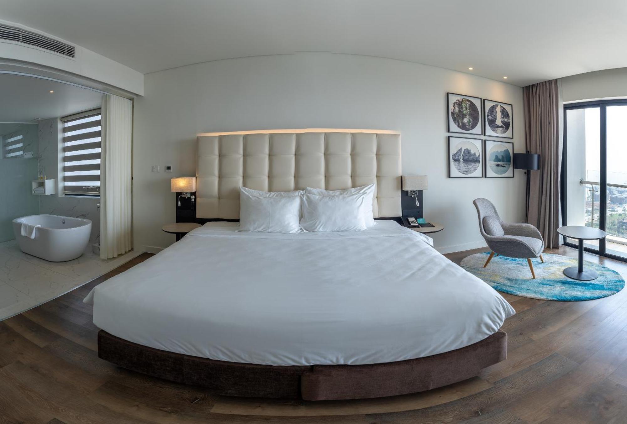 Hotel Soleil Ha Long, Trademark Collection By Wyndham Esterno foto