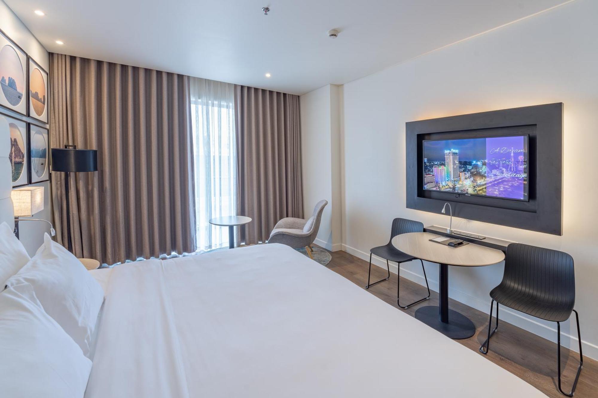 Hotel Soleil Ha Long, Trademark Collection By Wyndham Esterno foto
